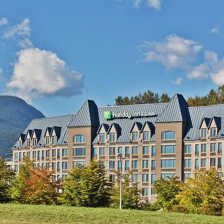 Holiday Inn & Suites North Vancouver By Ihg Экстерьер фото