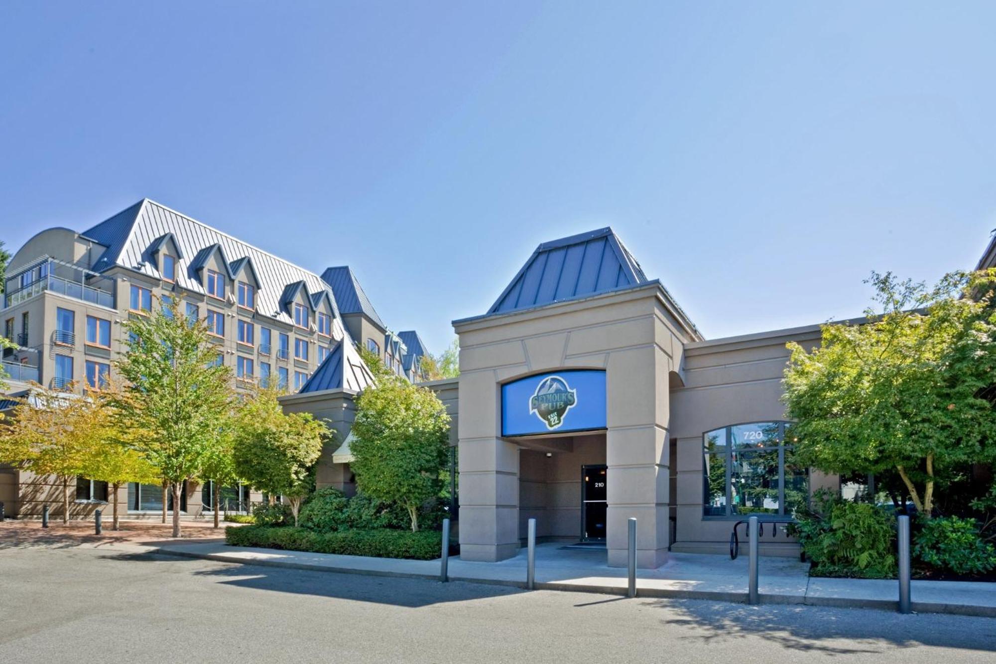 Holiday Inn & Suites North Vancouver By Ihg Экстерьер фото